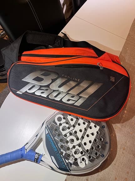 Adidas Adipower Light 3.0 + Bullpadel väska – lättspelat kontrollracket