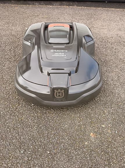 Husqvarna Automower 310 – Årsmodell 2018 – Mycket fint skick