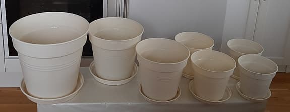 Planteringskrukor - 7 st i olika storlekar