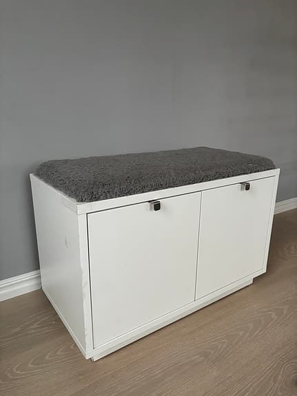 Sittbänk Rowico Confetti med skön dyna och förvaring