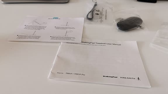WalkingPad R1 Pro – Hopfällbart löpband / gåband Säljer min WalkingPad R1