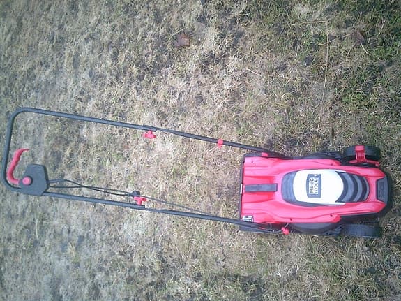 Meectools gräsklippare eldriven 33cm 222kr GDS