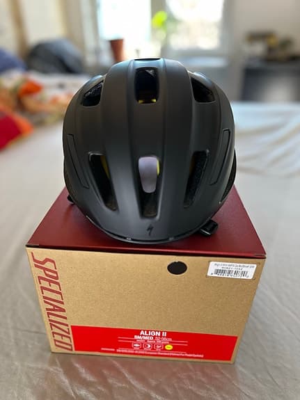 Specialized Align II cykelhjälm svart bb MIPS