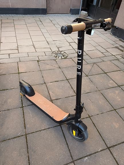 Elspark/El-scooter // Pure Air 4 Pro med 710w motor