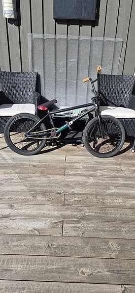 BMX 20” – Street/Park – Fint skick