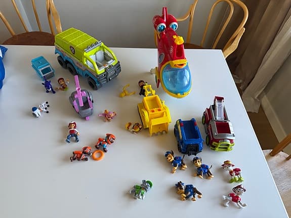 Paw Patrol lekset fordon och figurer