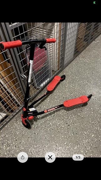 Yvolution Fliker A3 Air sparkcykel svart röd