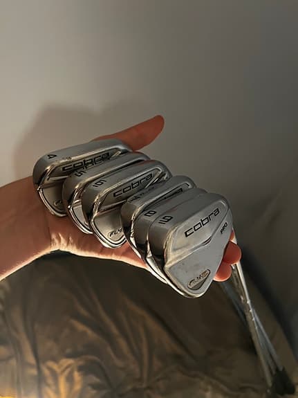 Cobra Fly-Z Pro // Järnset 4-9 // KBS Stiff-Skaft