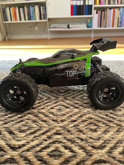 Fjärrstyrd bil buggy svart grön