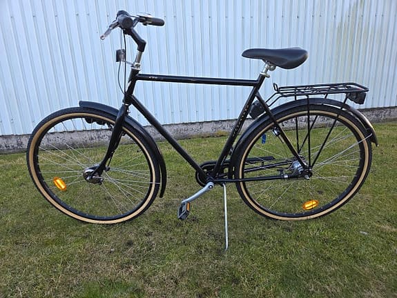 Skeppshult herrcykel stadscykel 59 cm ram 28" hjul svart