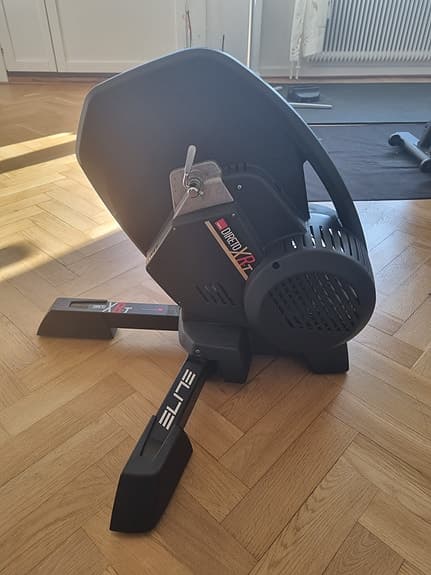 Elite Direto XR-T cykeltrainer + Zwift Cog Click