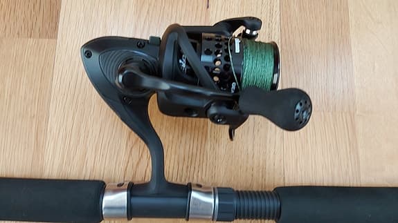 Westin Gold Tiger fiskeset spö med haspelrulle och tillbehör