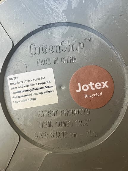 Tre stycken helt nya amplar i grå plast