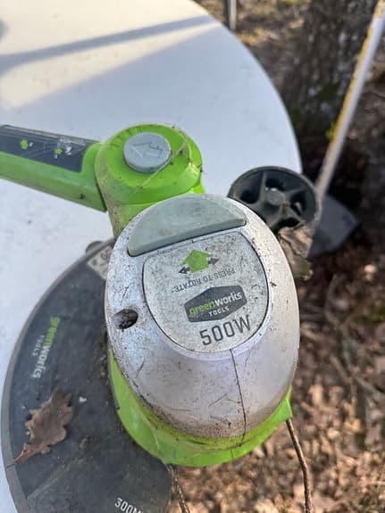 Greenworks grästrimmer 500W grön