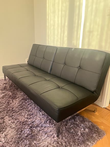 Soffa bäddsoffa svart konstläder