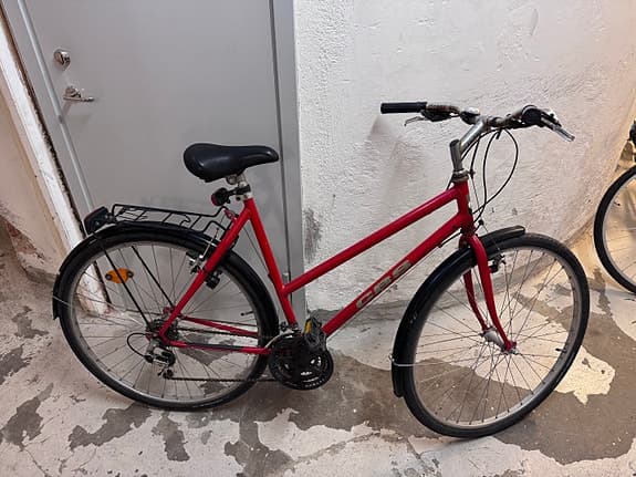 CBS hybridcykel unisex S 28" röd