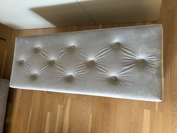 Mio sittbänk med förvaring. grå sammet