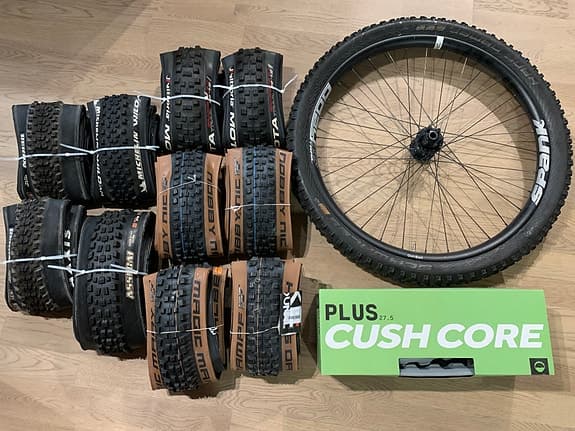 Däck & Hjul - Schwalbe, Maxxis, Michelin, Vittoria, Spank, CushCore