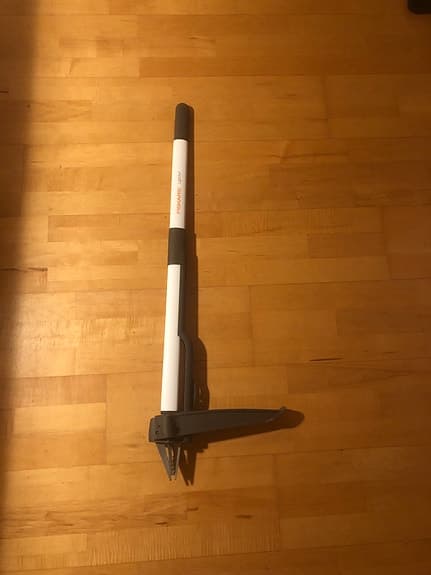 Fiskars Light ogräsupptagare