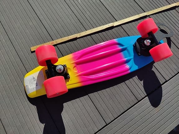 skateboard - barn