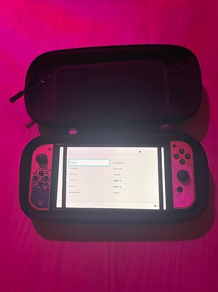 Nintendo Switch OLED – Zelda TotK Limited Edition + 2 spel – Fint skick!