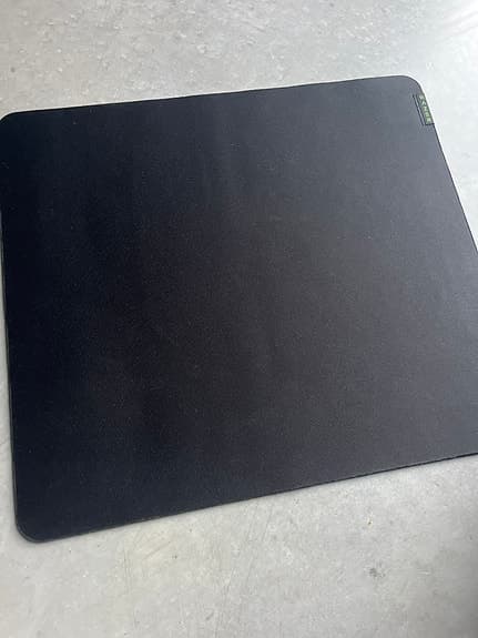 Premium Razer musmatta svart