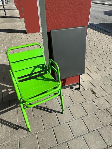 Utemöblar från Lusini (bord och stolar)