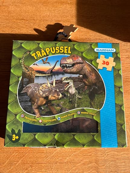 Träpussel dinosaurier 30 bitar