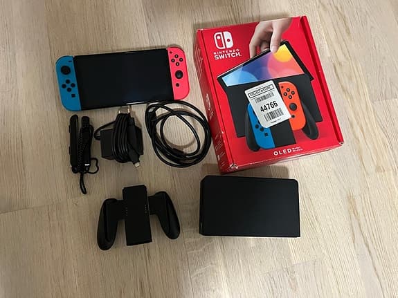 Nintendo Switch OLED spelkonsol