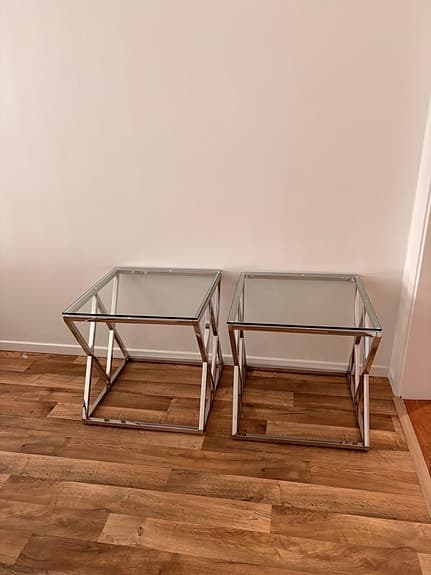 Soffbord och 2 sidobord i glas och metall – modernt set