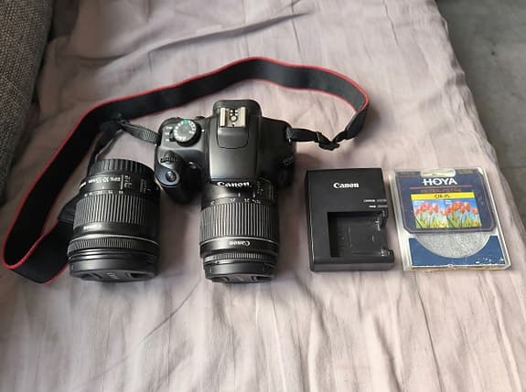 Canon EOS 1100D med vidvinkelobjektiv 10-18mm IS STM och tillbehör