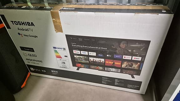 Toshiba 40" Q-led TV full HD