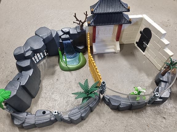 playmobile  lekset tempel och murar