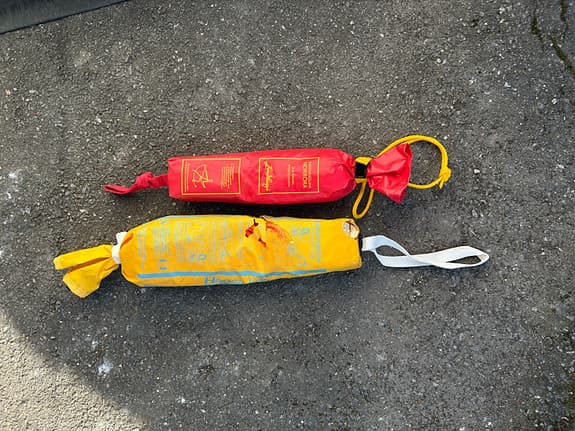 Två räddningslinor för långfärdsskridskor