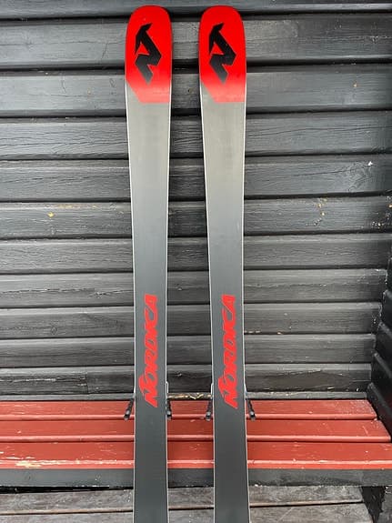 Nordica Enforcer 99 alpinskidor