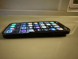 iPhone 14 Pro 128GB svart ink skal