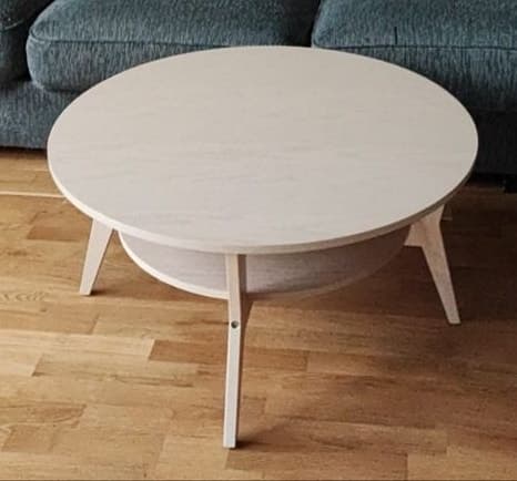 Round coffee table