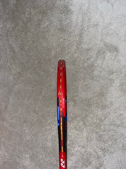 Yonex VCORE 100