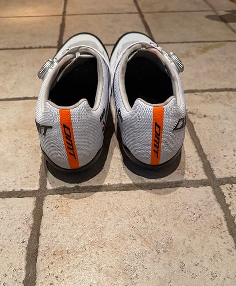 DMT KMO EVO cykelskor 43 vit