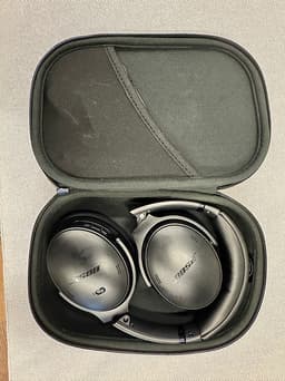 Bose QuietComfort around-ear hörlurar svart