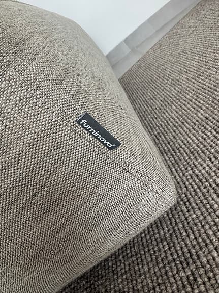 Hörnsoffa i nyskick 370x330 Posh Living