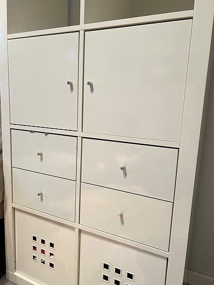Ikea hylla / skåp / byrå med lådor, vit