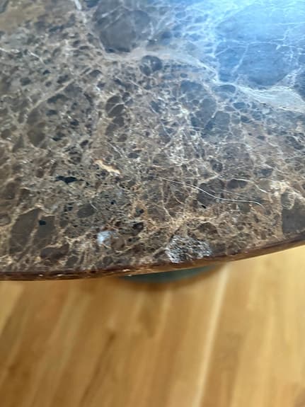 Tiffany runt bord i marmor