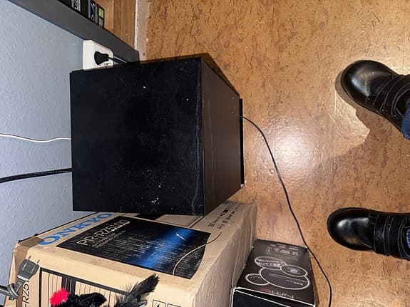 Sony hemmabiosystem med golvhögtalare och subwoofer svart