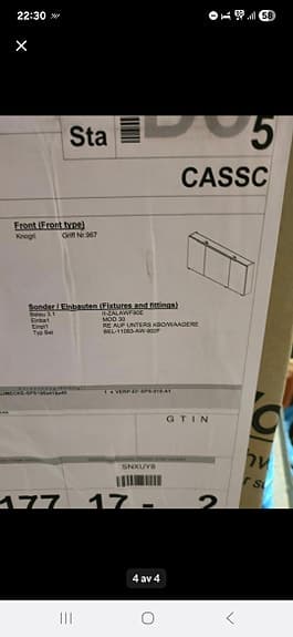 Cassø Krogh badrumsskåp med spegel och belysning trä