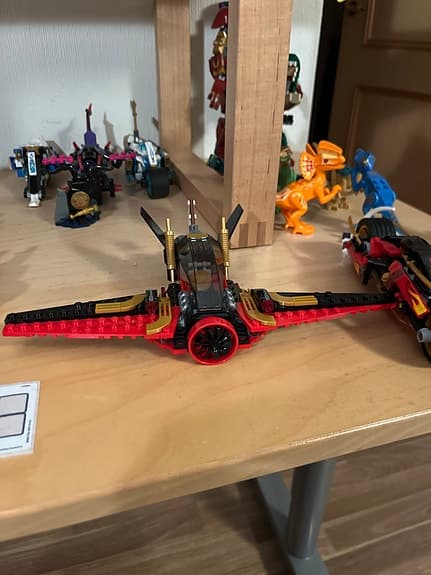 Lego Ninjago leksaksfordon motorcykel och flygplan röd svart (Kia)