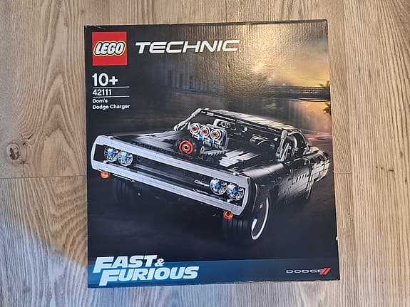 LEGO Technic 42111 Dom's Dodge Charger