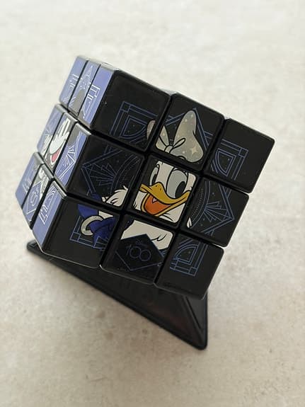 Ny Rubik’s  Cube Mickey Mouse och friends Disney100-firande
