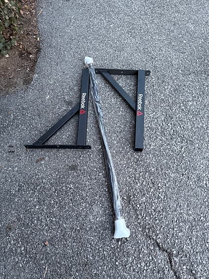 Reebok pull up stång väggmonterad ny