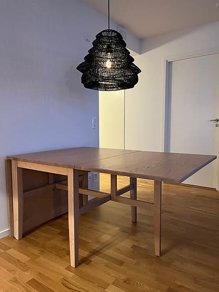 Praktiskt klaffbord
